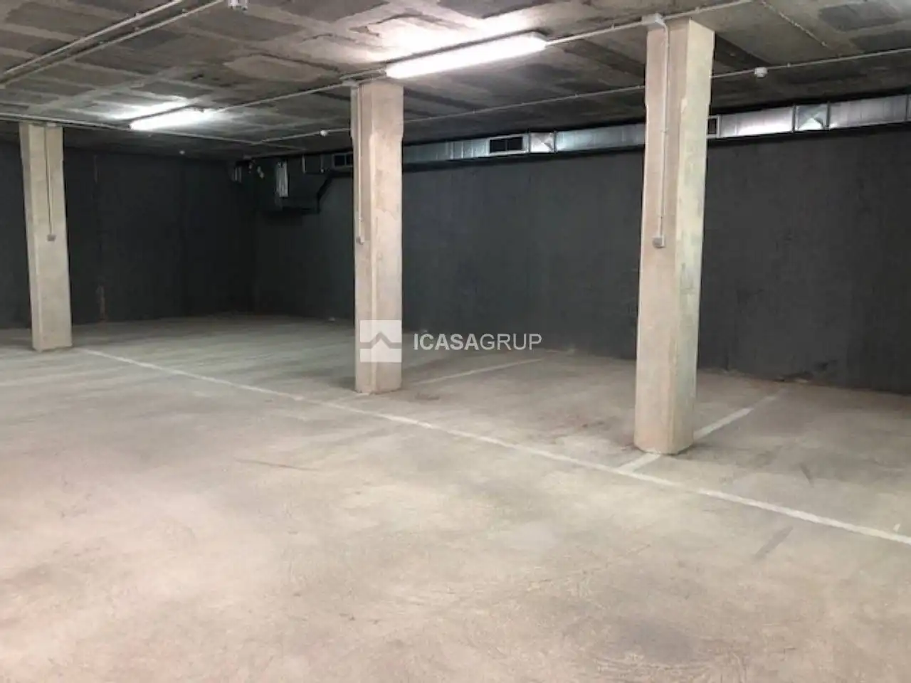Garage for rent in Calle Verge de la Paloma, Creu de Barberà