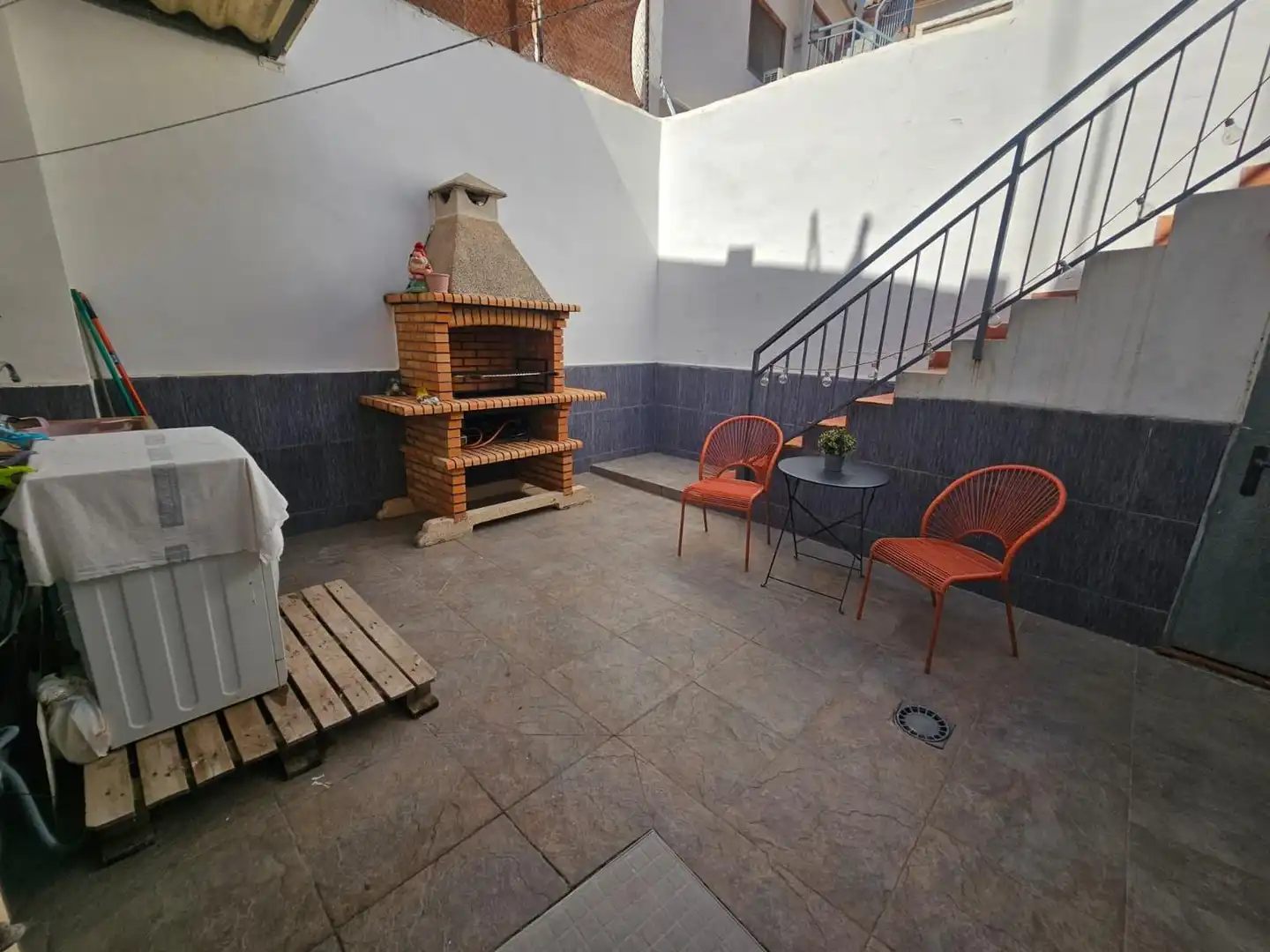 Terraza de Casa o chalet en venta en Sagunto / Sagunt con Calefacción, Terraza y Trastero