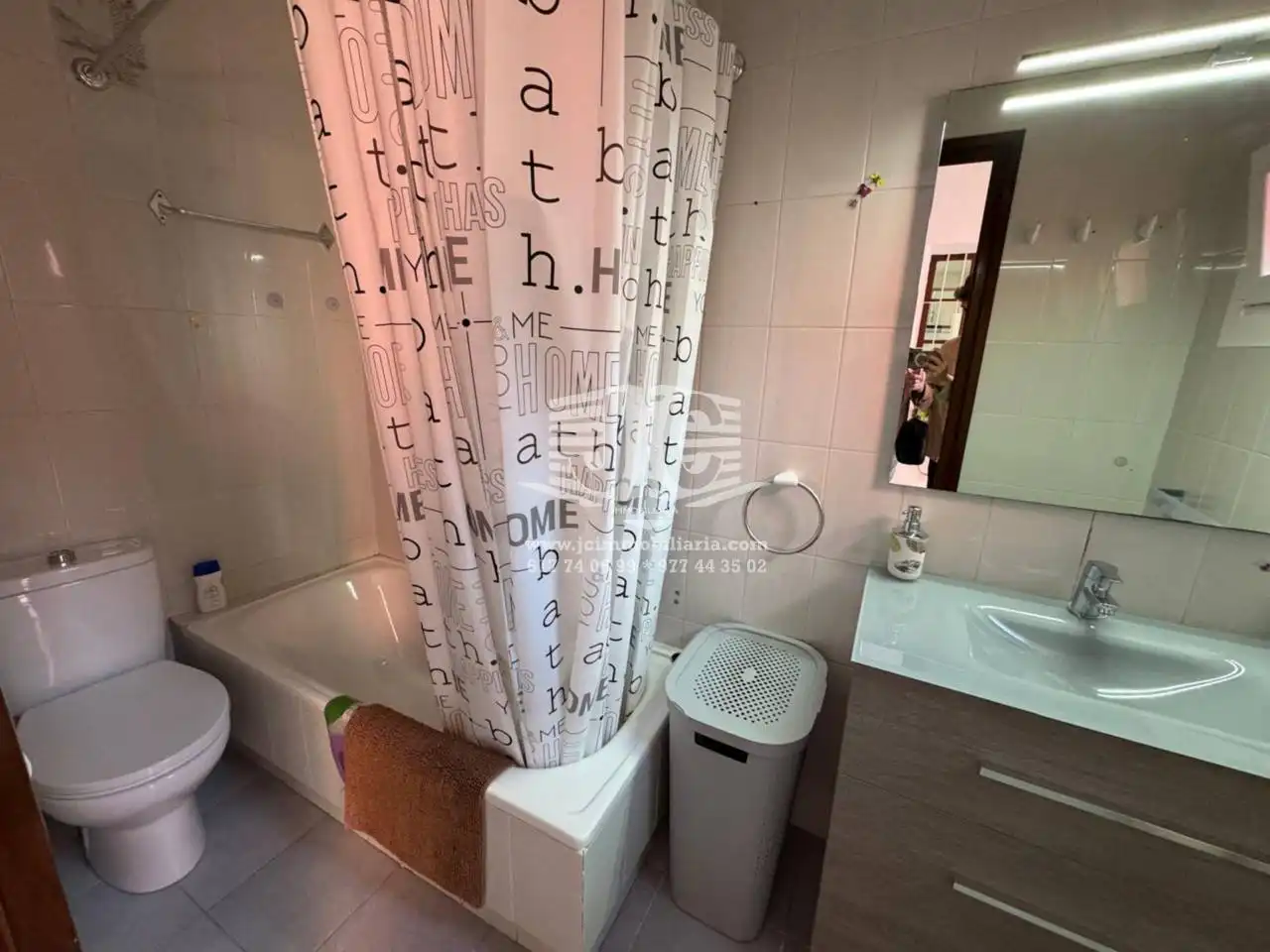 Bany de Casa o xalet en venda en Tortosa amb Aire condicionat, Jardí privat i Parquet