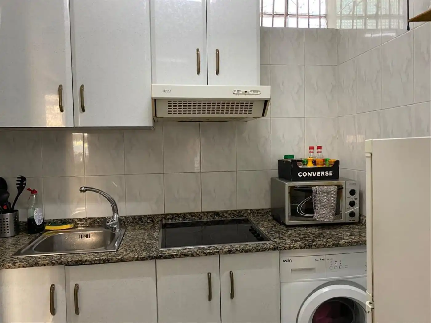 Flat with terrace to rent in Carrer de l'Esquirol, imagen 3