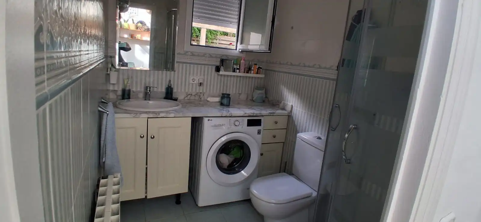 Baño de Piso en venta en Gelida con Calefacción, Parquet y Terraza