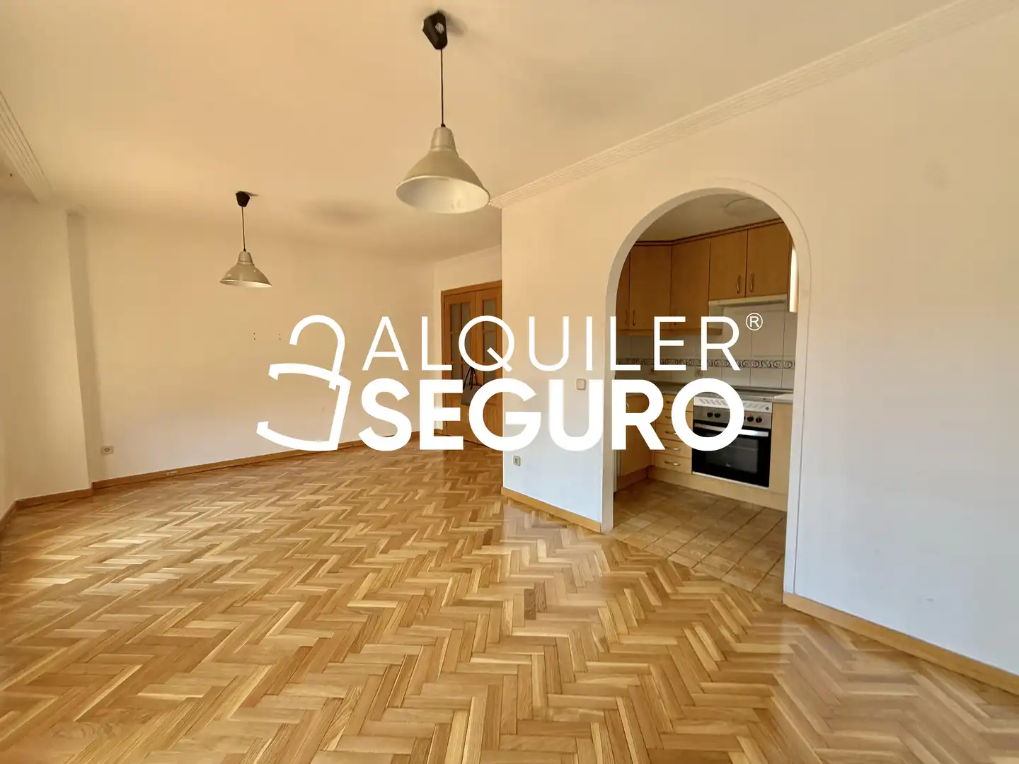 Piso con piscina en alquiler en Murillo, imagen 3