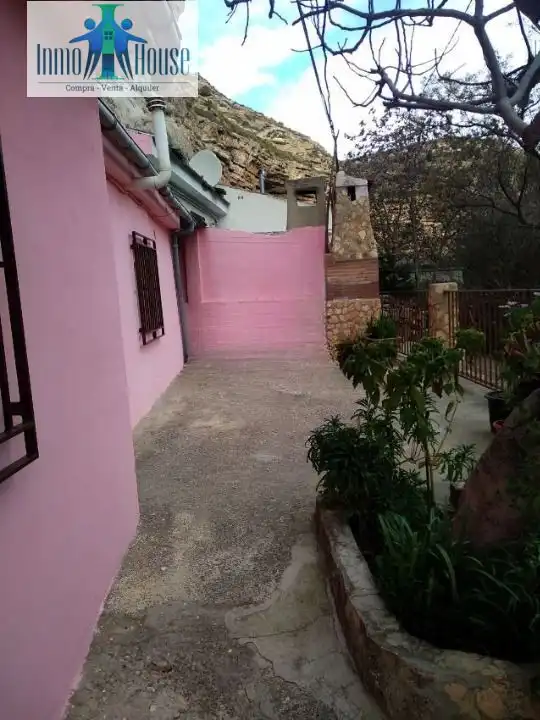 Vista exterior de Finca rústica en venda en Jorquera amb Terrassa i Moblat