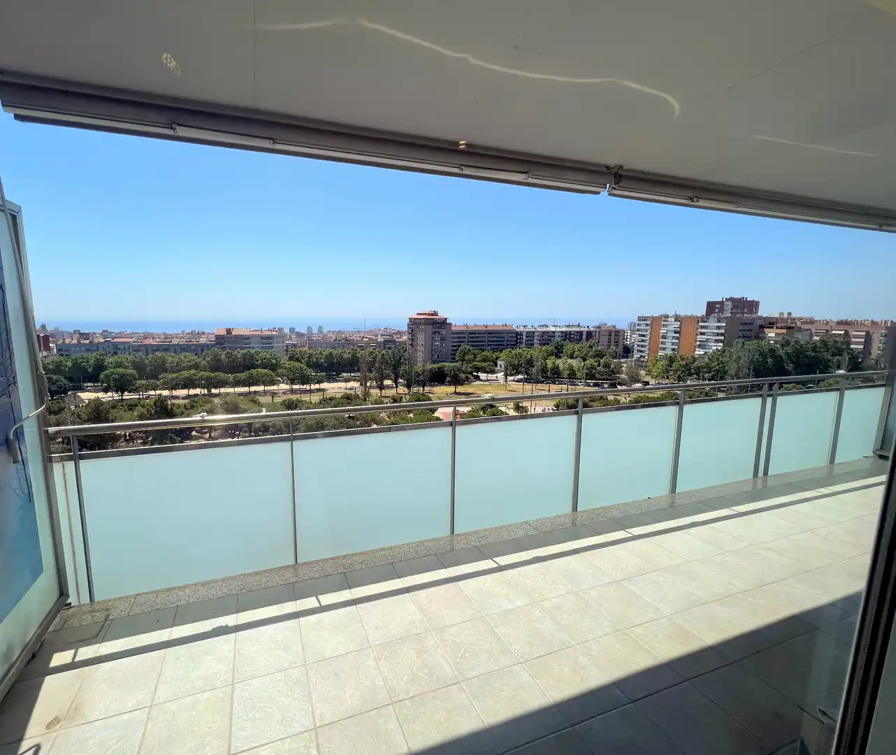 Terraza de Piso de alquiler en Mataró con Aire acondicionado, Calefacción y Parquet