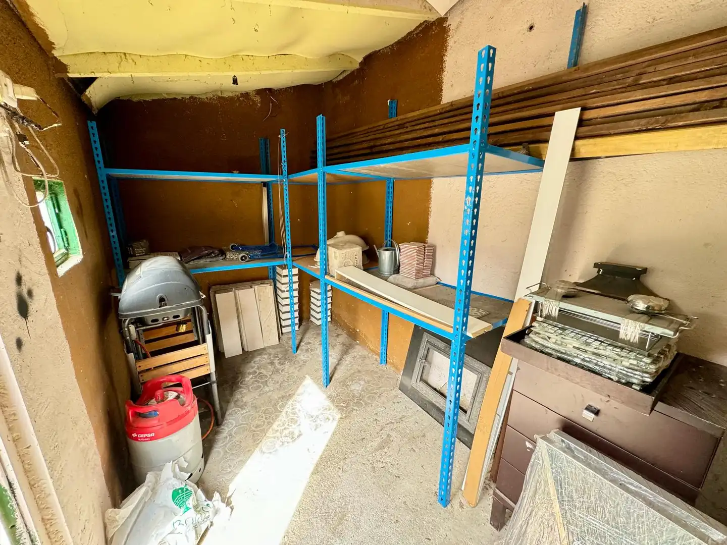 Maisonette zum Verkauf in Madrid mit Klimaanlage und Privatgarten