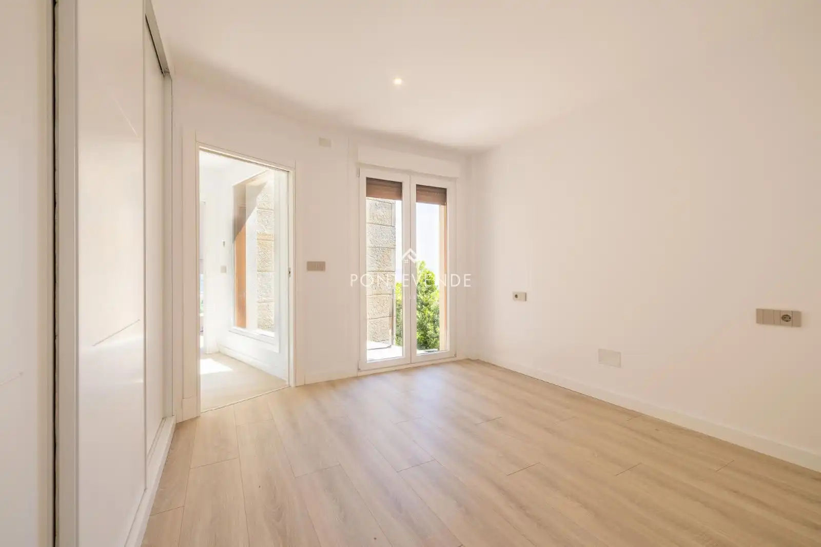 Bedroom of Houses for sale in Sanxenxo  with Private garden, Parquet flooring and Terrace