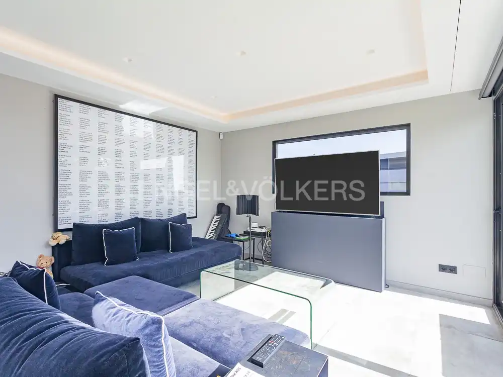 Sala de estar de Casa o chalet en venta en Barcelona con Aire acondicionado, Calefacción y Jardín privado