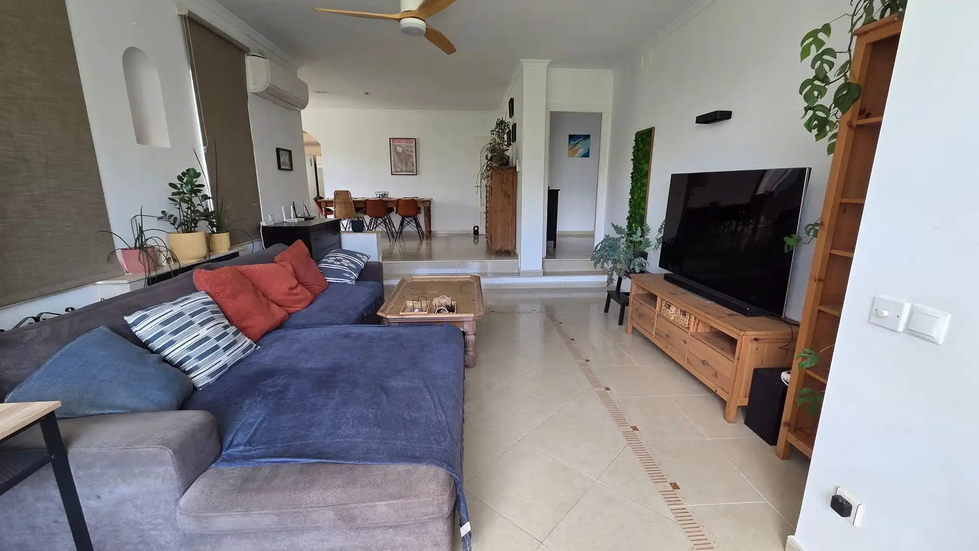 Sala d'estar de Casa o xalet de lloguer en Fuengirola amb Terrassa, Moblat i Balcó