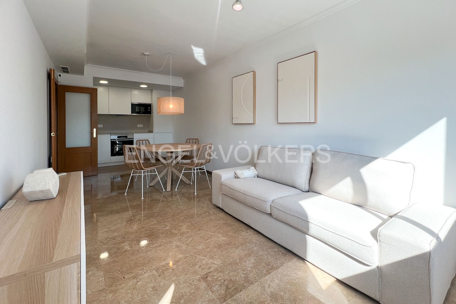 Living room of Apartment to rent in  Valencia Capital  with Air Conditioner, Heating and Furnished