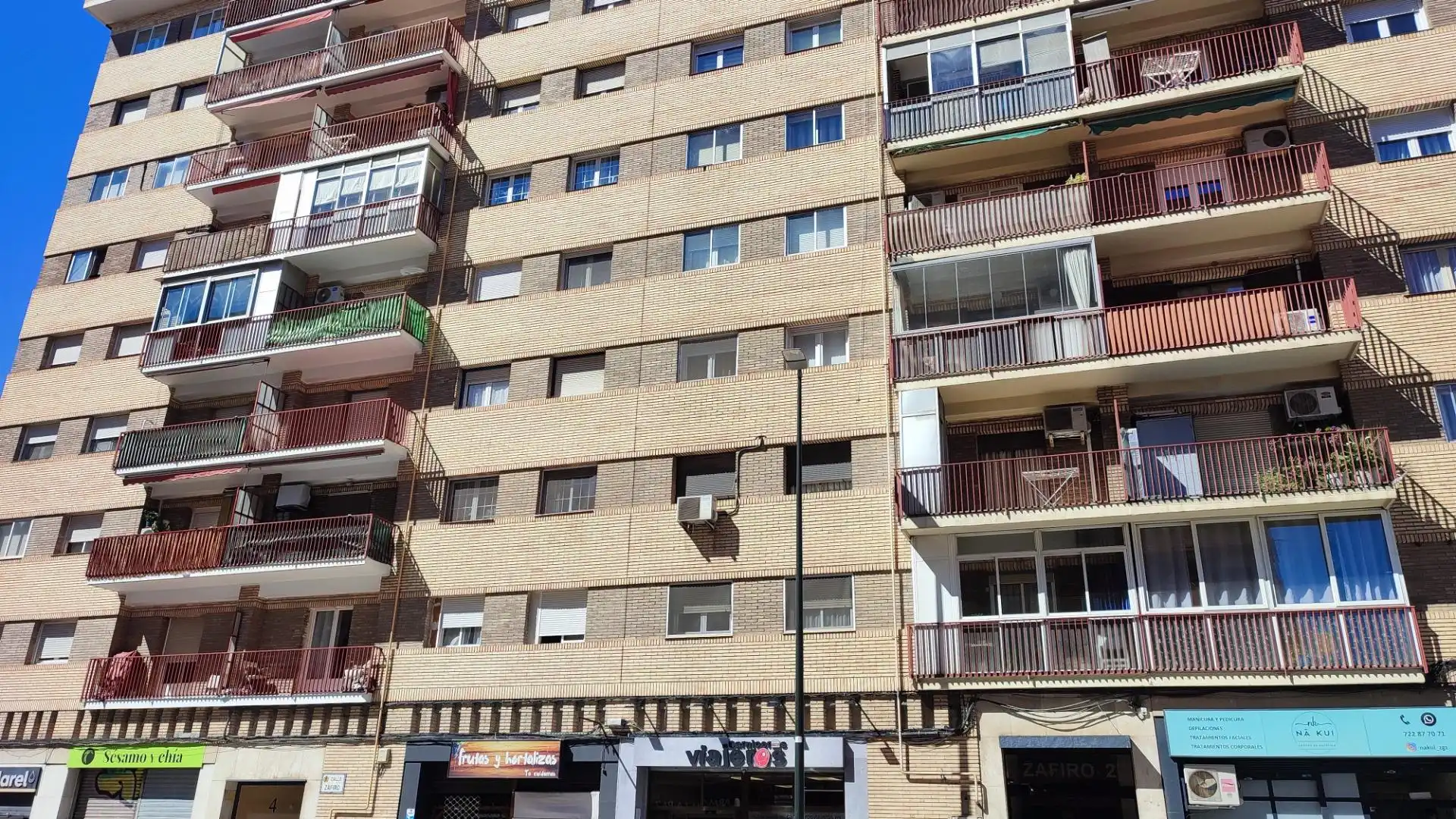 Exterior view of Flat for sale in  Zaragoza Capital  with Air Conditioner, Terrace and Furnished