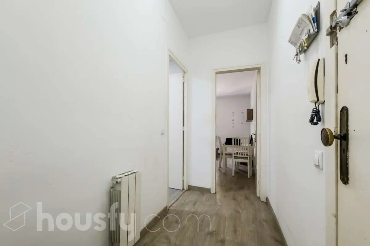 Flat for sale in Barcelona  with Heating, Terrace and Furnished