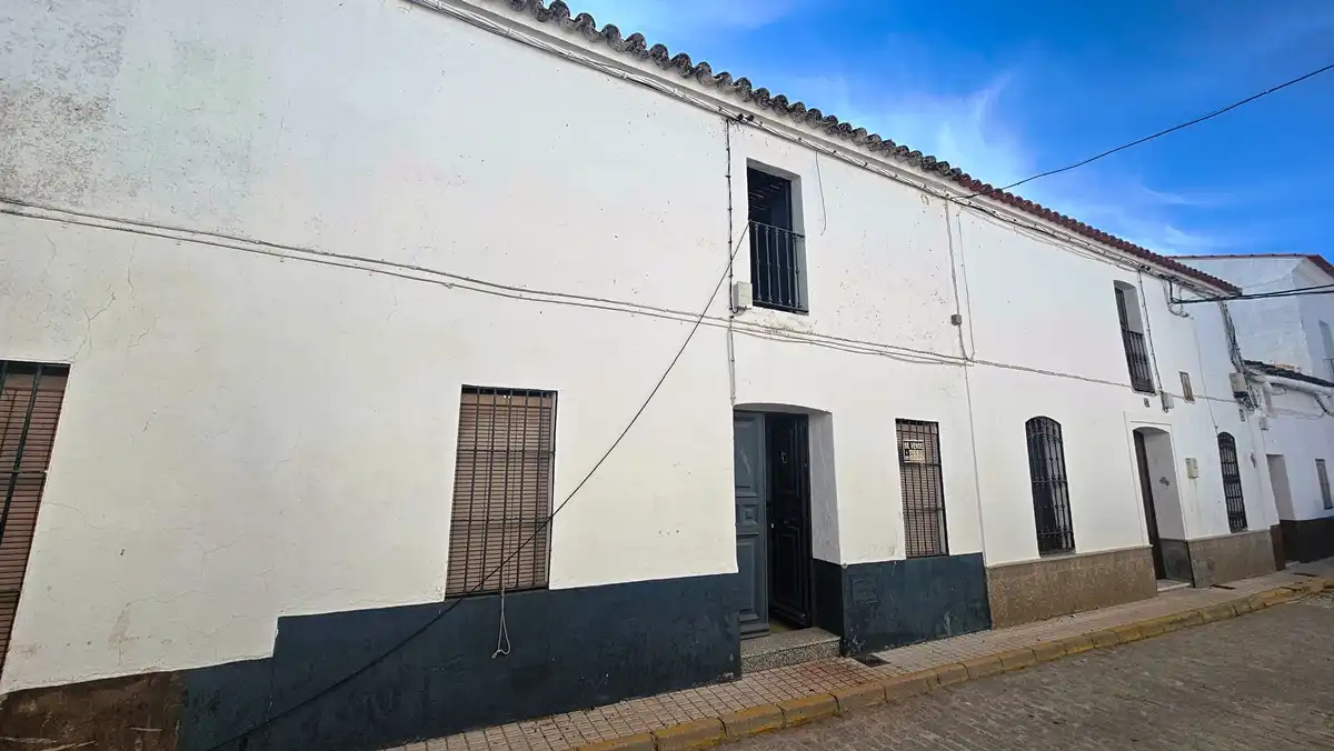 Exterior view of Houses for sale in Campofrío, Huelva
