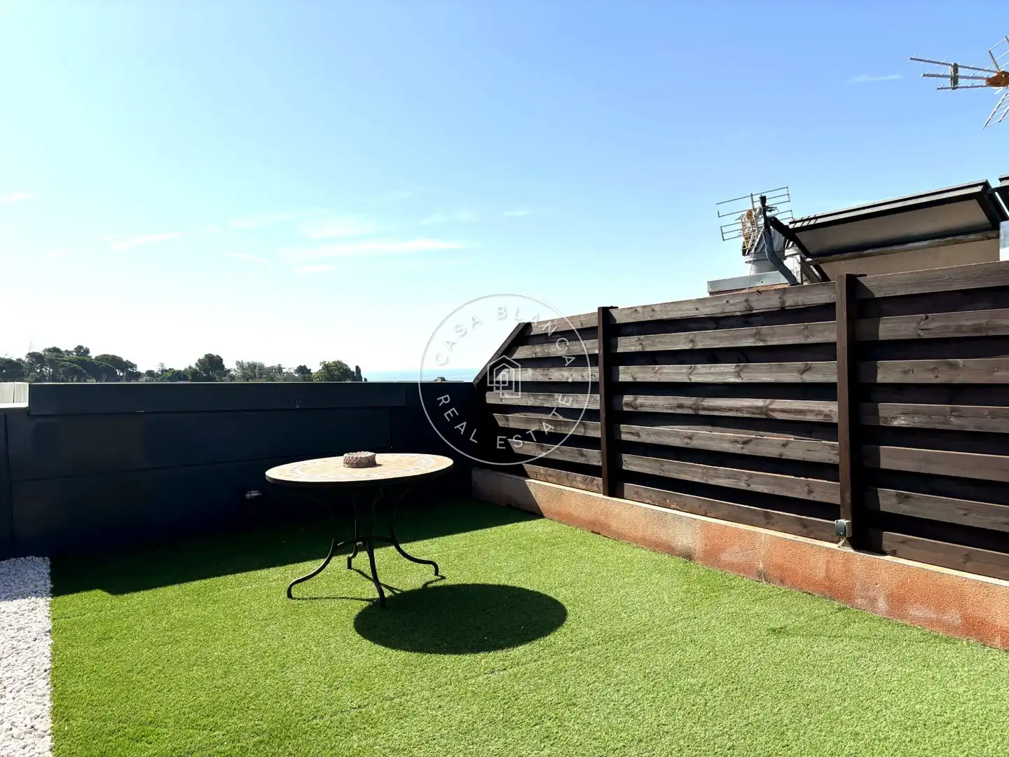 Terrasse von Dachboden zum Verkauf in Lloret de Mar mit Klimaanlage, Abstellraum und Gemeinschaftspool