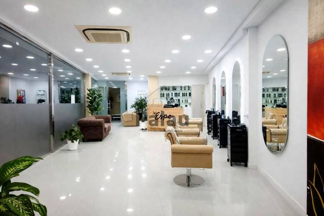 Local comercial en Alquiler en De Josep Mª Quadrado en Camí de Ses Vinyes