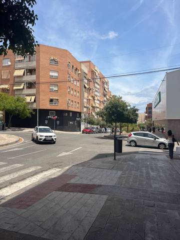 Piso en Venta en Altozano - Conde Lumiares
