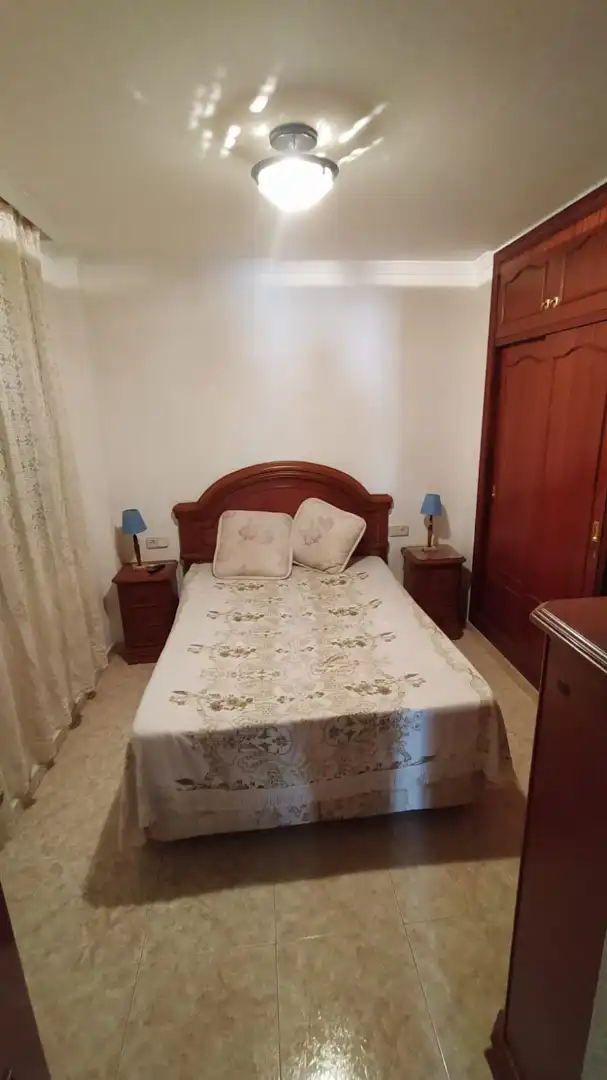 Habitación de Piso en venta en Melilla con Amueblado