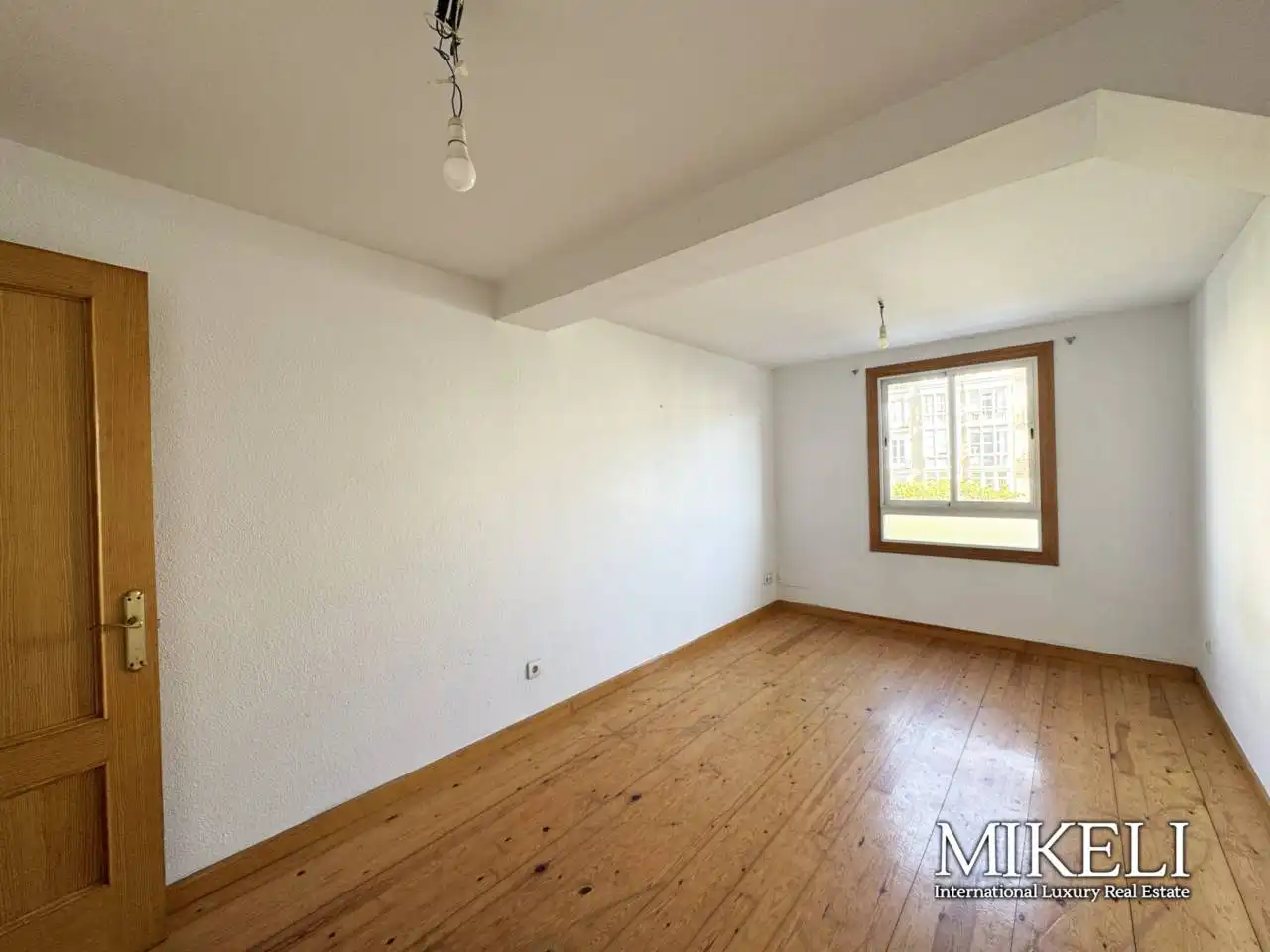Habitación de Edificio en venta en Santander