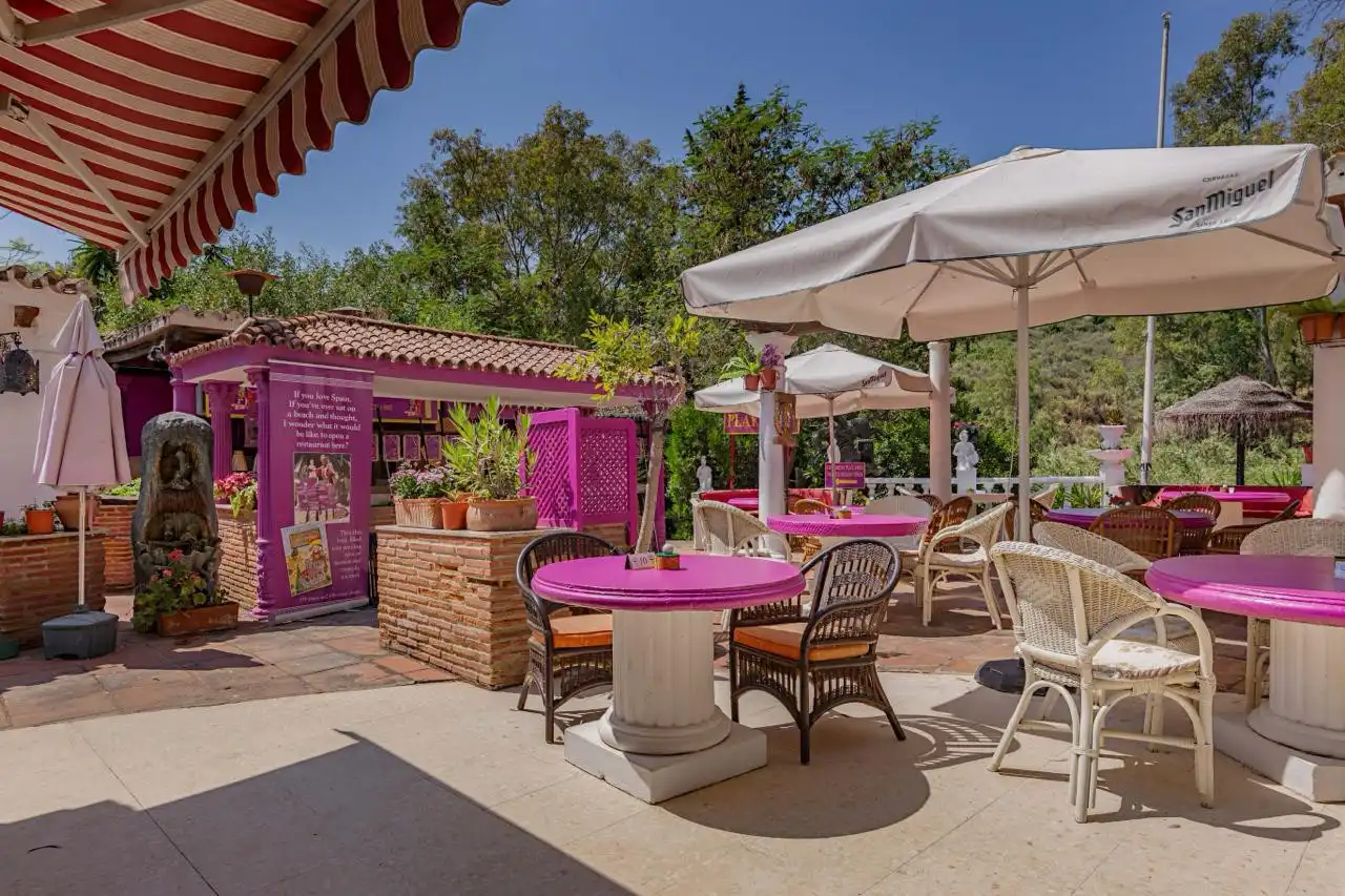 Terrassa de Casa o xalet en venda en Manilva amb Aire condicionat, Jardí privat i Terrassa