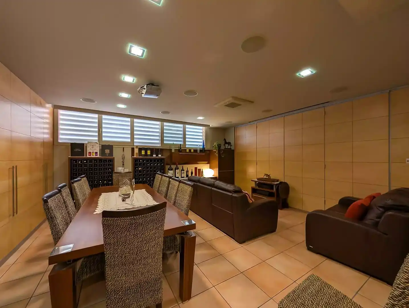 Houses for sale in Banyoles  with Swimming Pool and Furnished