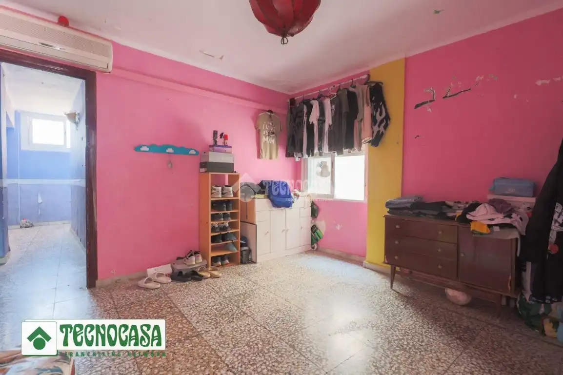 Flat for sale in Adra