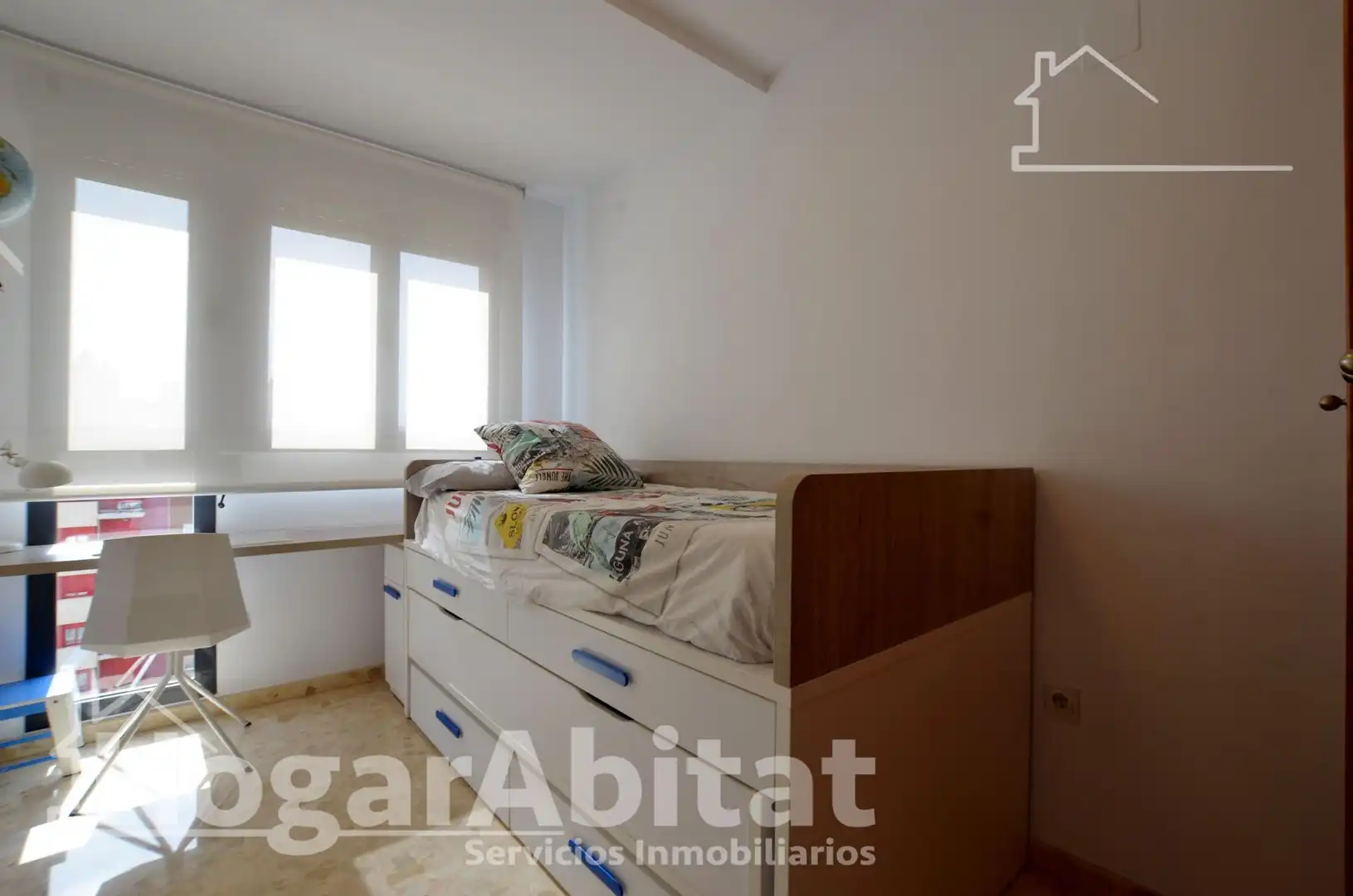 Habitación de Piso en venta en Tavernes de la Valldigna con Balcón