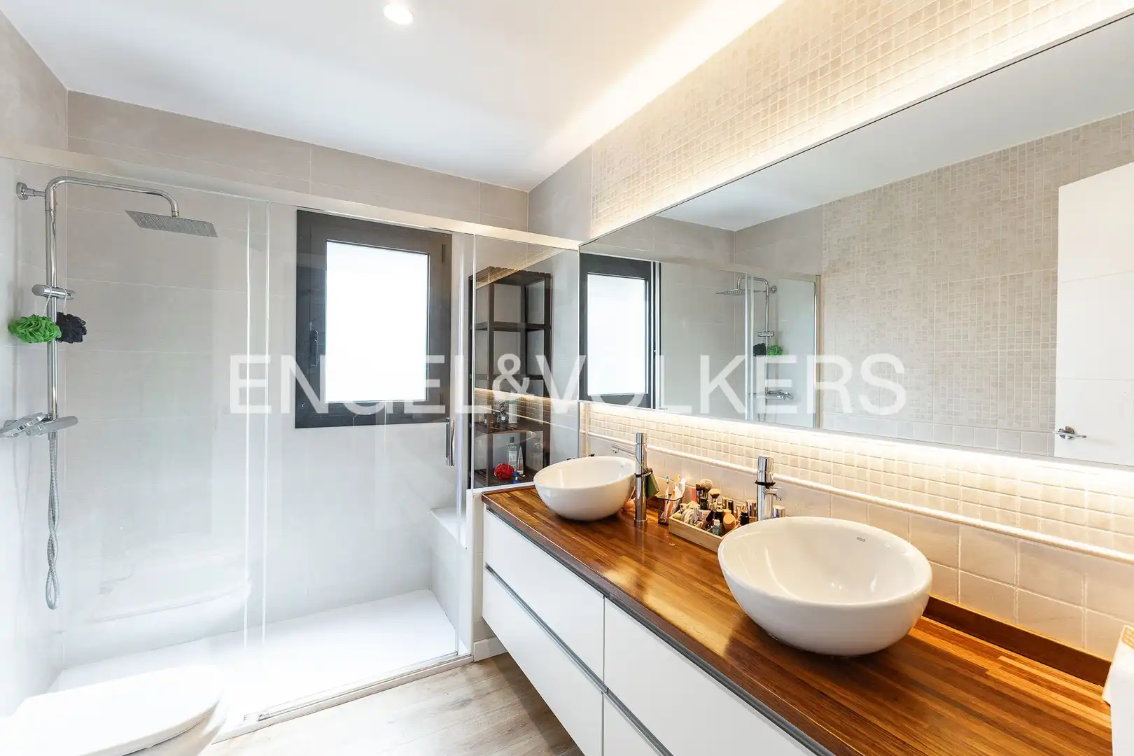 Bathroom of Detached homes for sale in Argentona  with Heating, Private garden and Terrace