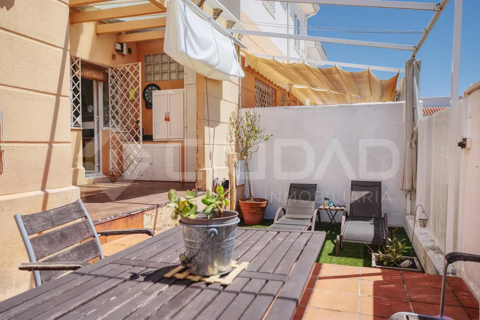Terrace of Houses for sale in San Juan de Aznalfarache  with Air Conditioner, Private garden and Community pool
