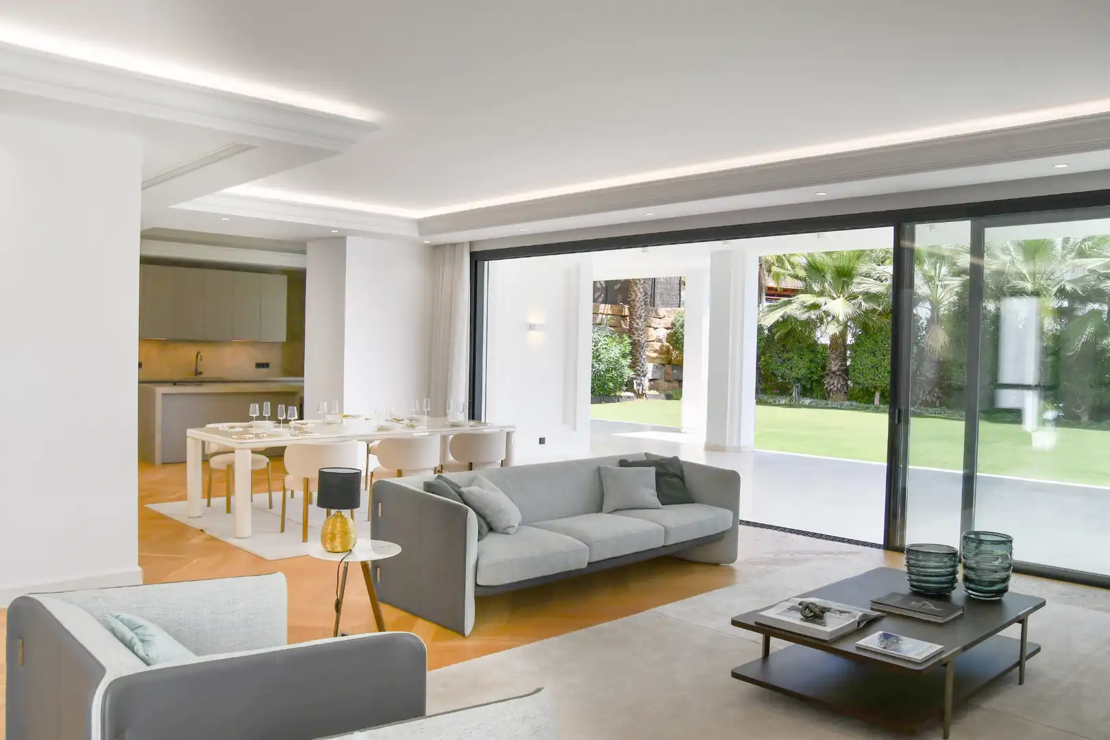 Chalet con piscina en venta en Milla de Oro, imagen 3