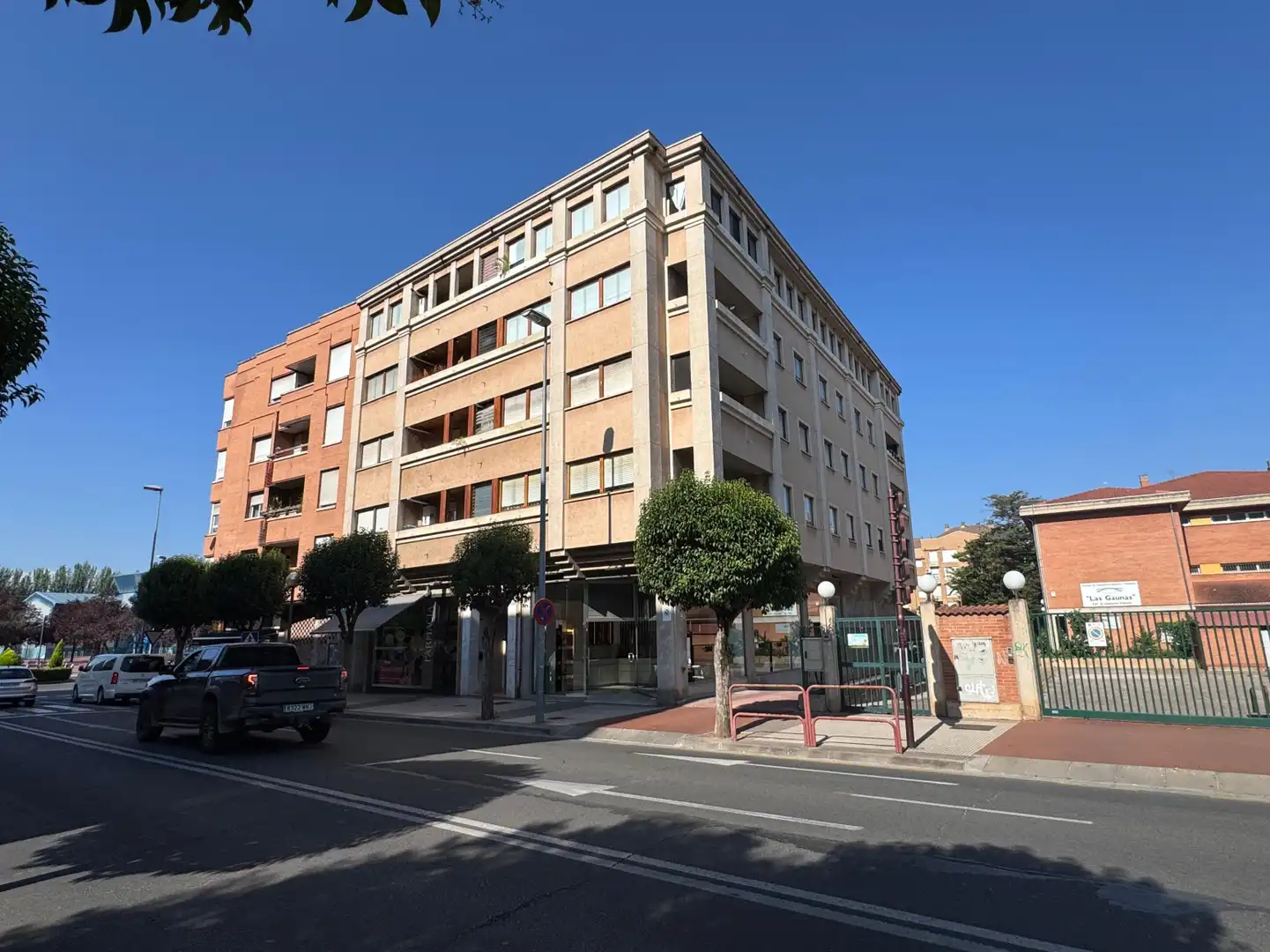 Exterior view of Flat for sale in  Logroño  with Heating, Parquet flooring and Storage room