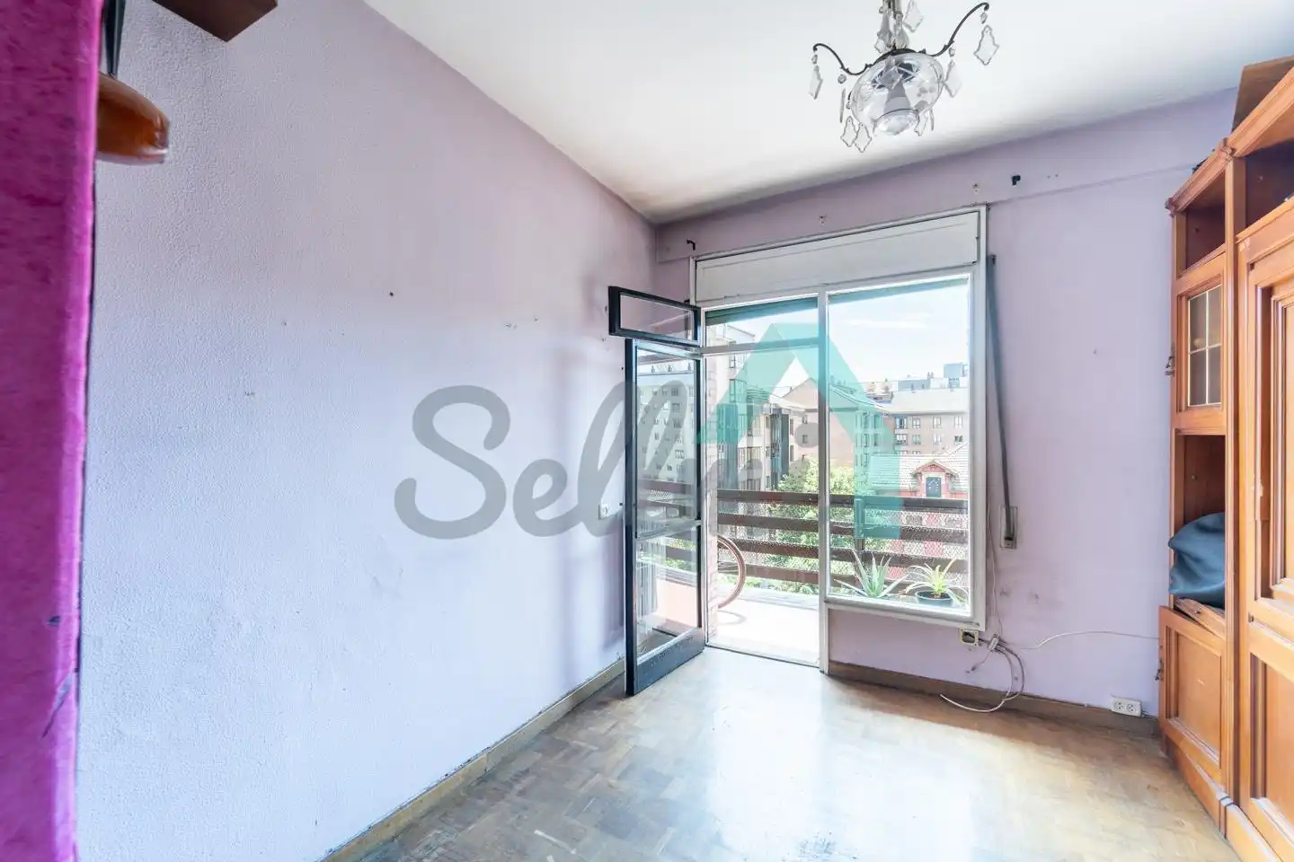 Habitación de Piso en venta en Oviedo  con Calefacción, Parquet y Terraza