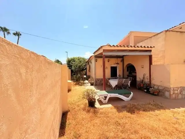 Jardí de Casa o xalet en venda en L'Alfàs del Pi amb Aire condicionat, Calefacció i Jardí privat
