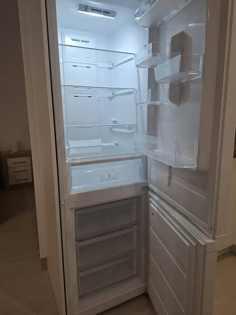 Kitchen of Flat for rent in Granada  with Air Conditioner, Heating and Furnished
