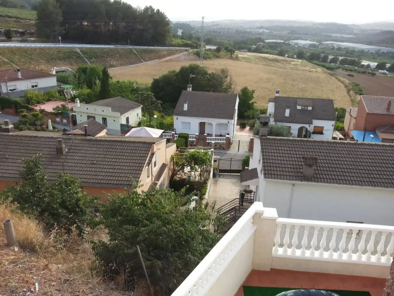 Vista exterior de Casa o xalet en venda en Subirats amb Terrassa, Traster i Moblat