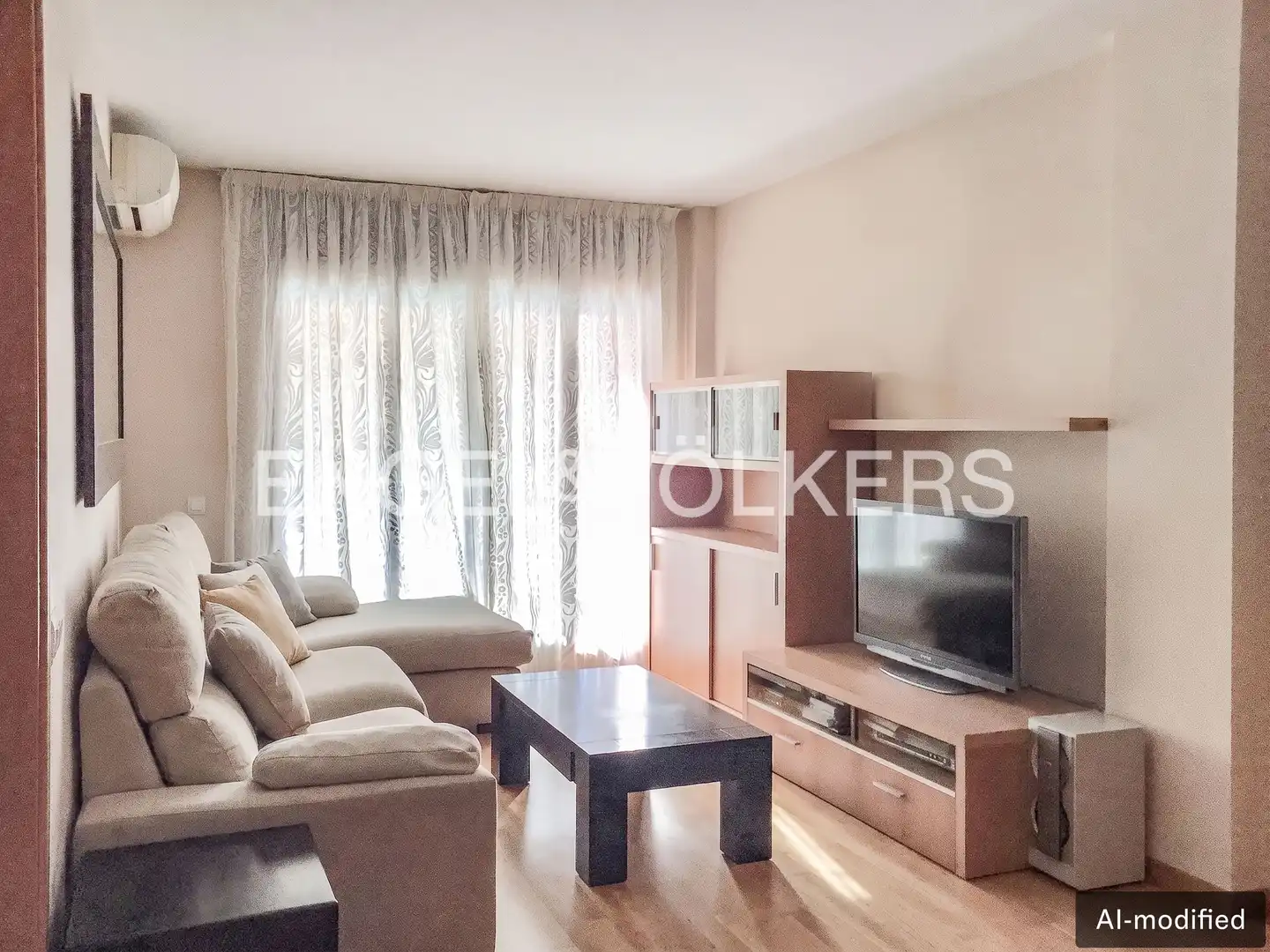 Sala d'estar de Pis de lloguer en Viladecans amb Aire condicionat, Calefacció i Parquet