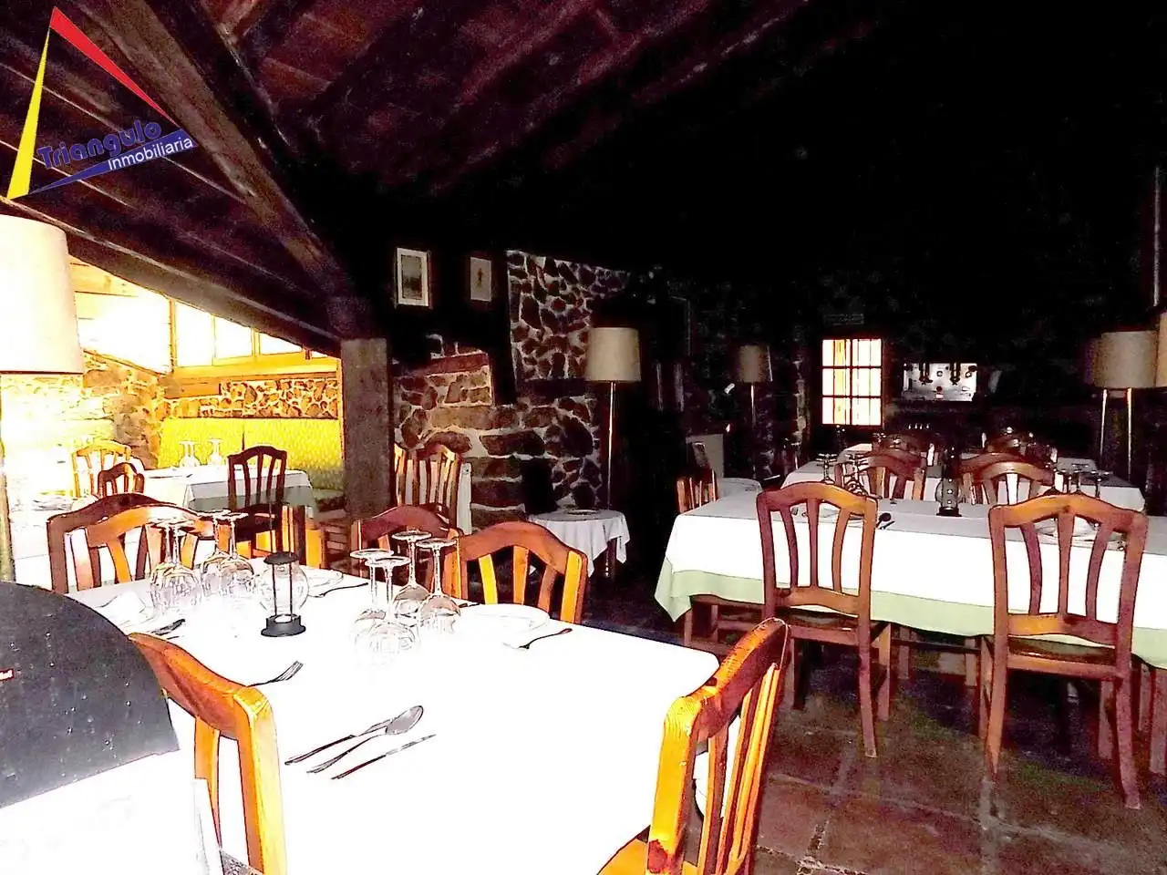 Local comercial en venta en Torrecaballeros