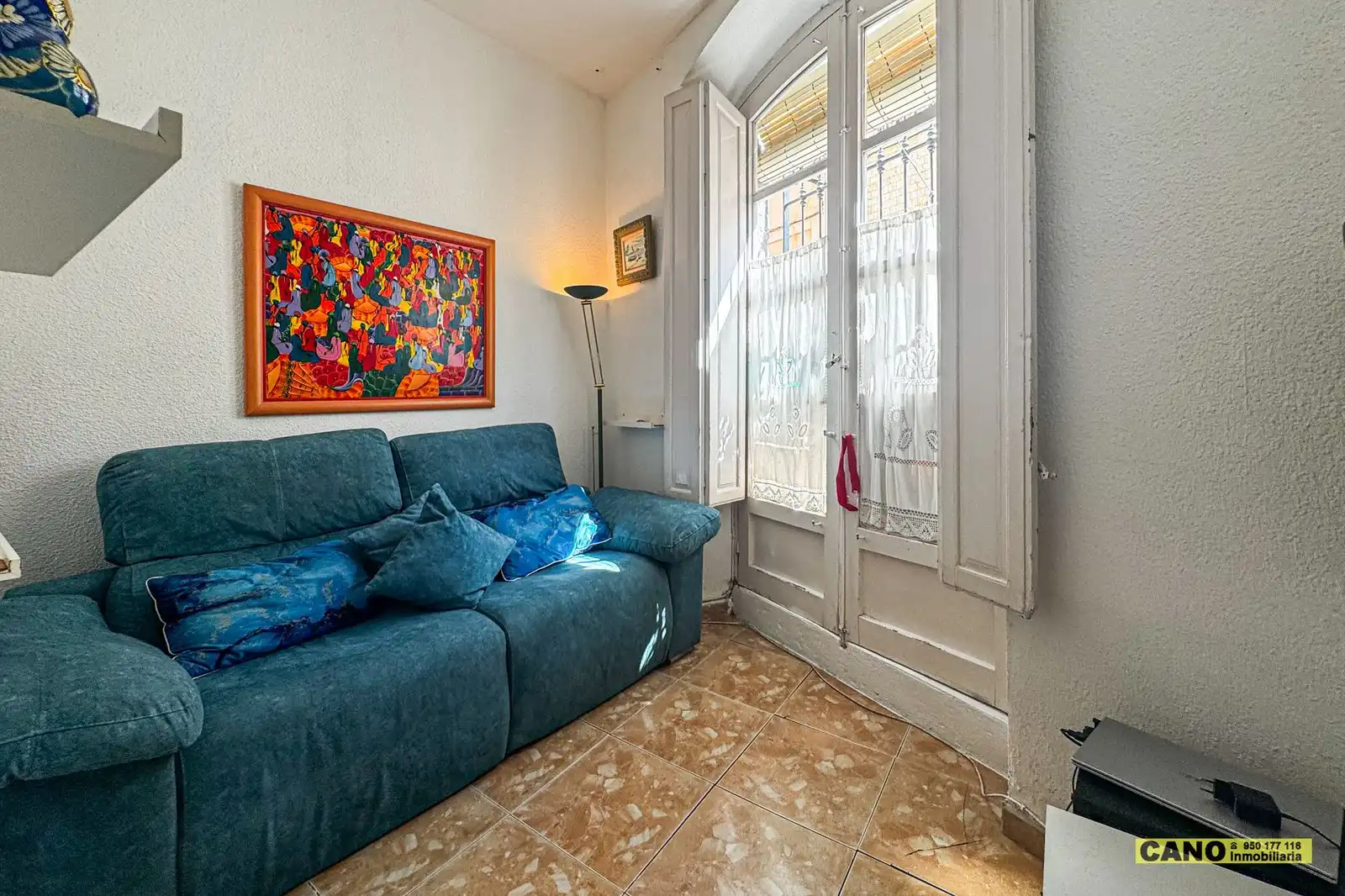 Sala d'estar de Casa o xalet en venda en Almería amb Terrassa