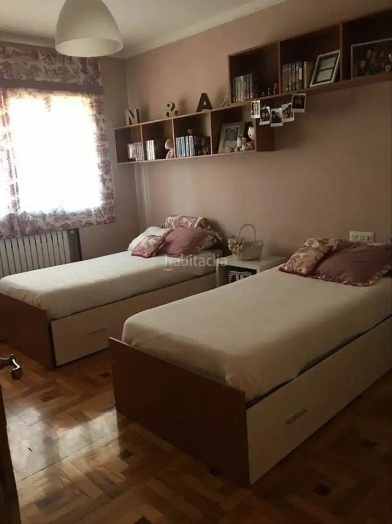Flat with lift for sale in Rúa Real 10D, imagen 2