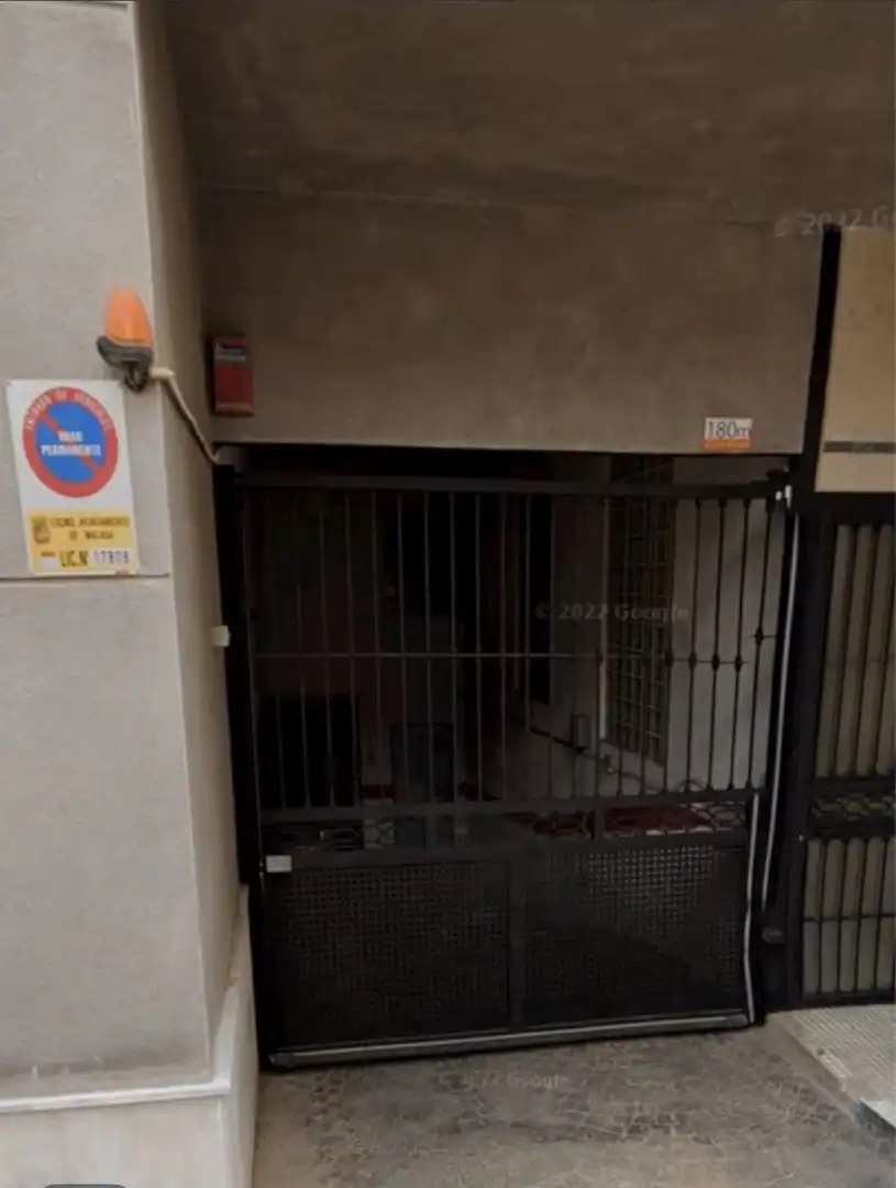 Garaje en venta en Carretera de Cádiz