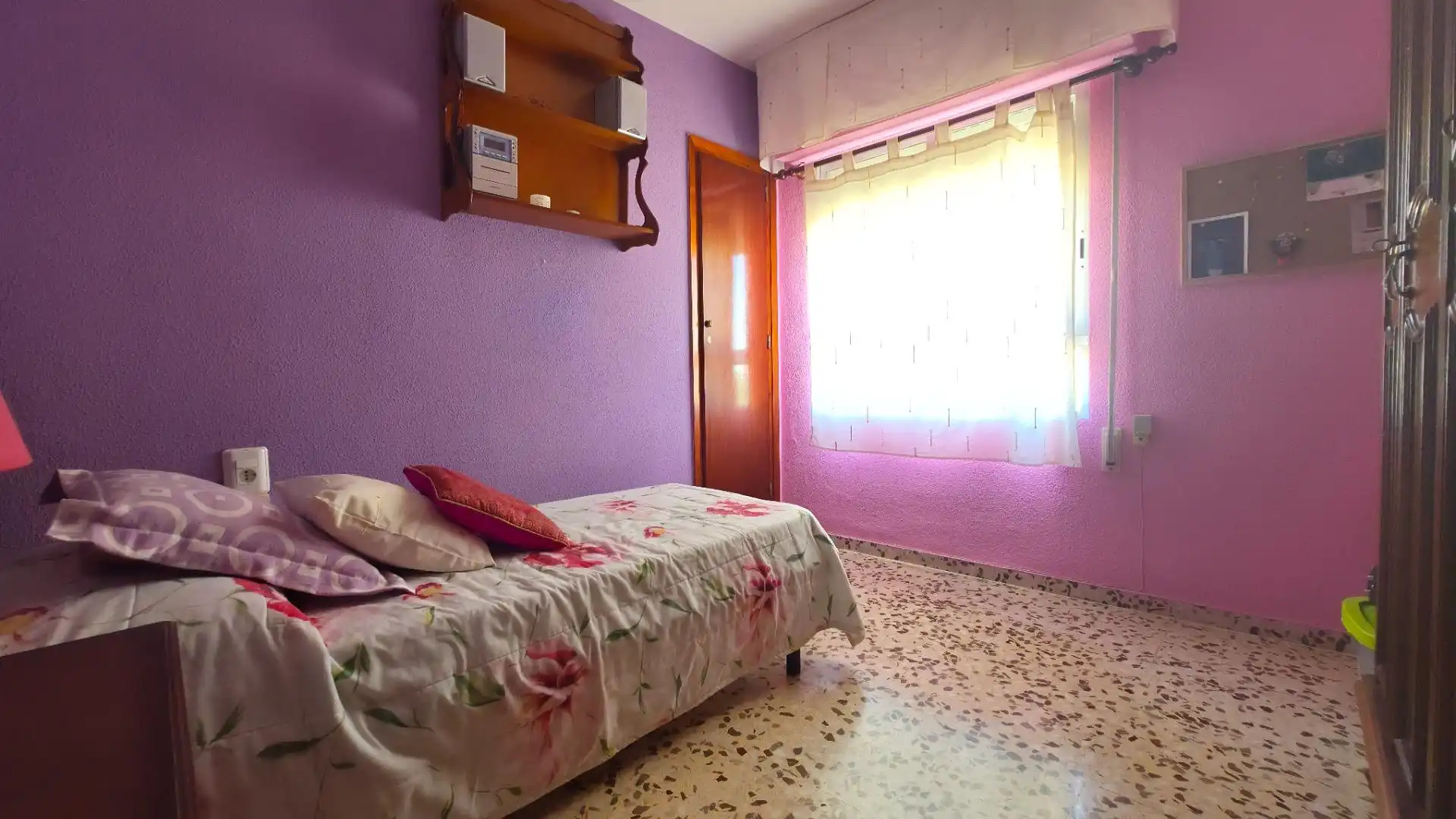 Habitación de Piso en venta en Ontinyent con Aire acondicionado, Trastero y Amueblado