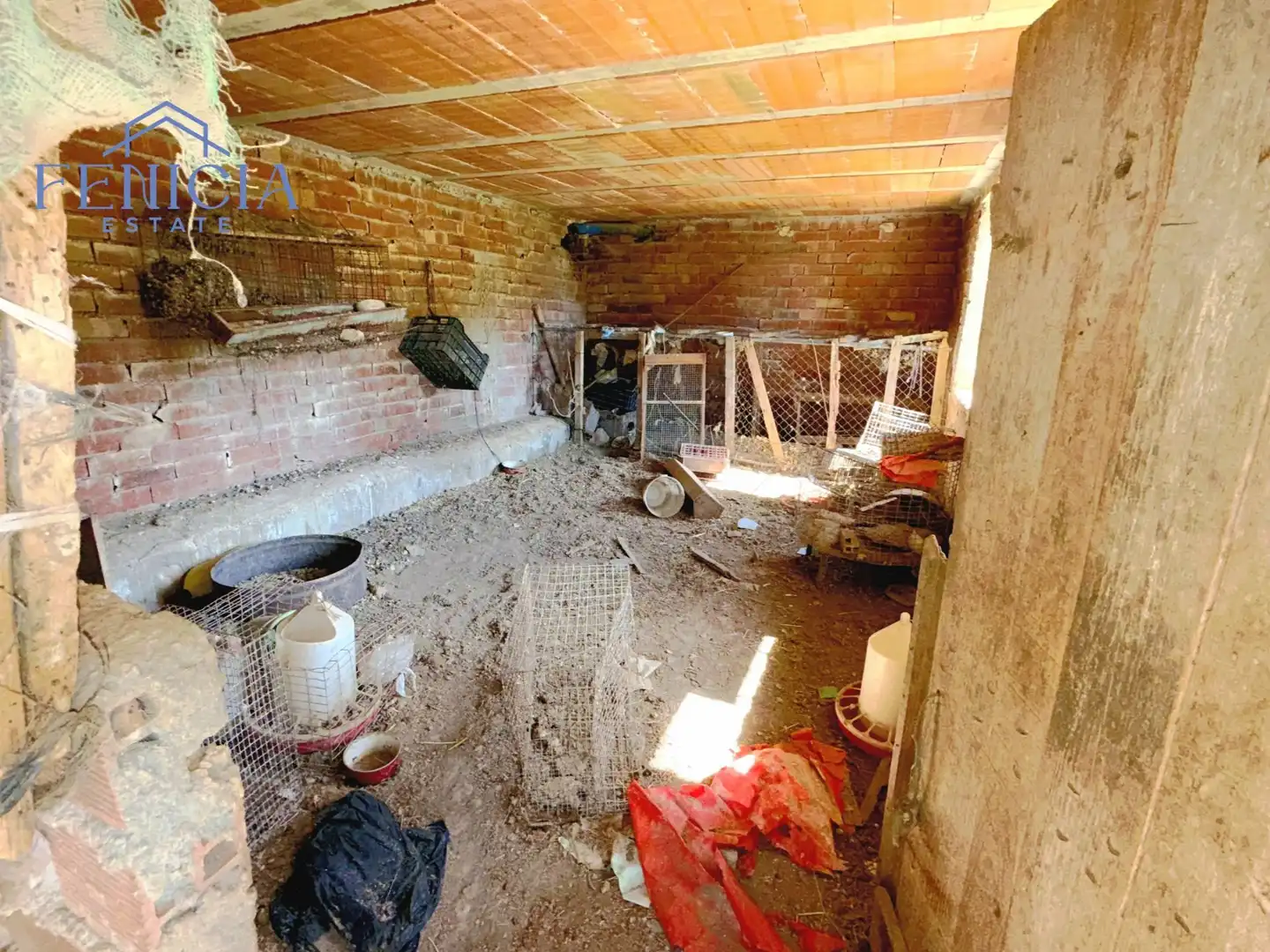Country homes for sale in Almuñécar  with Terrace and Storage room
