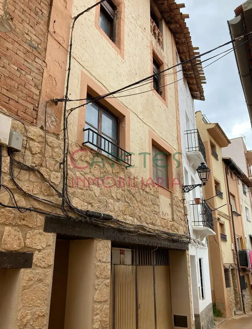 Exterior view of Houses for sale in Ademuz