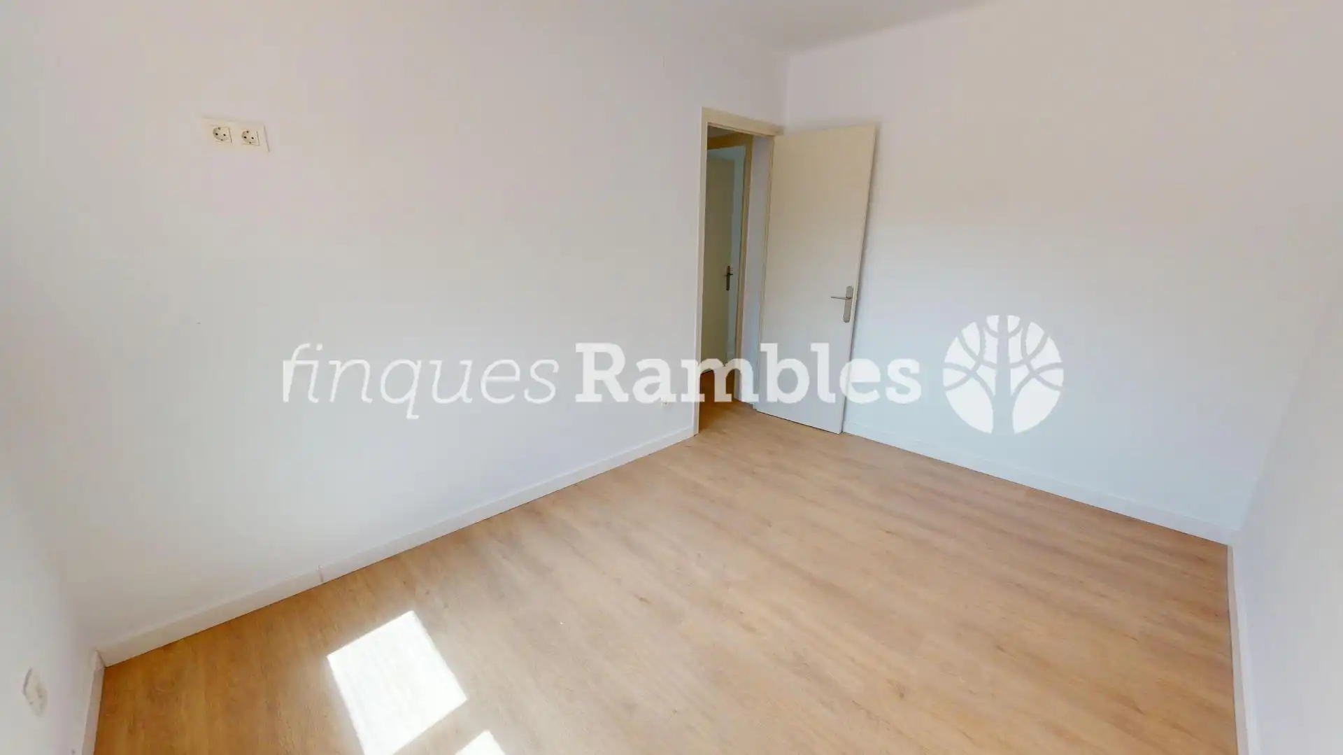 Habitación de Piso en venta en Igualada con Parquet y Terraza