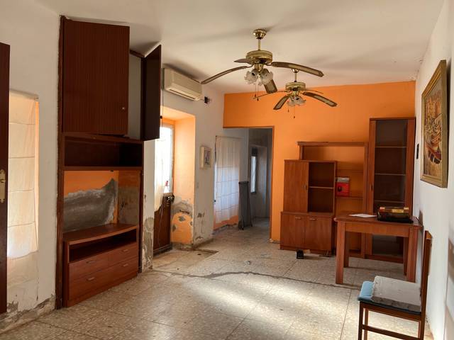 Piso en Venta en Calle Iglesia, 32 en Fuenllana