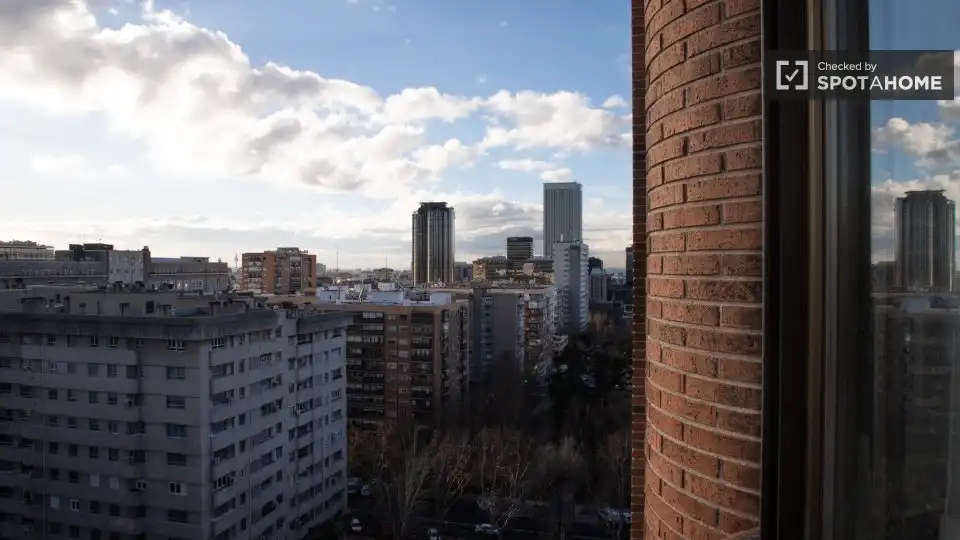 Appartamento con terrazza in affitto a Tetuán, imagen 12