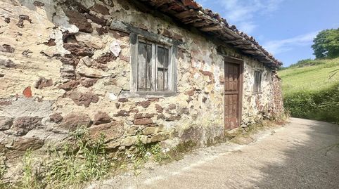 Casa de pueblo con cuadra y parcela