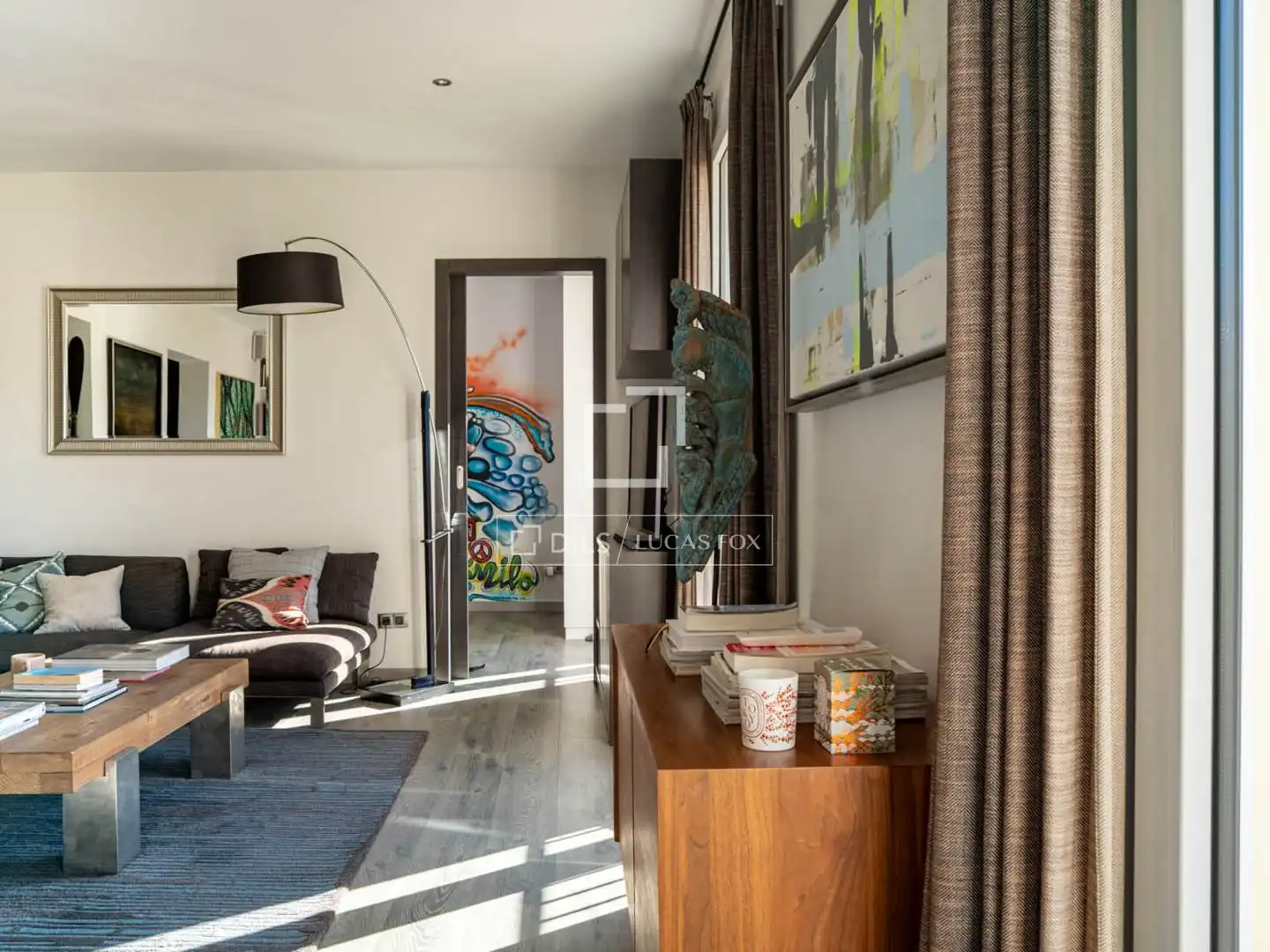 Living room of Flat for rent in  Palma de Mallorca  with Air Conditioner, Heating and Parquet flooring