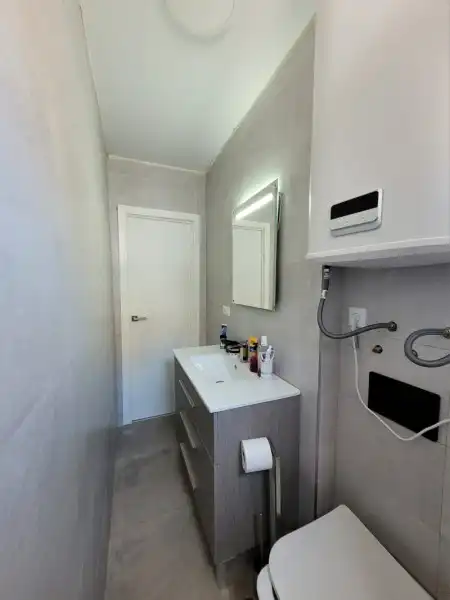 Baño de Piso en venta en Marbella con Aire acondicionado, Calefacción y Terraza