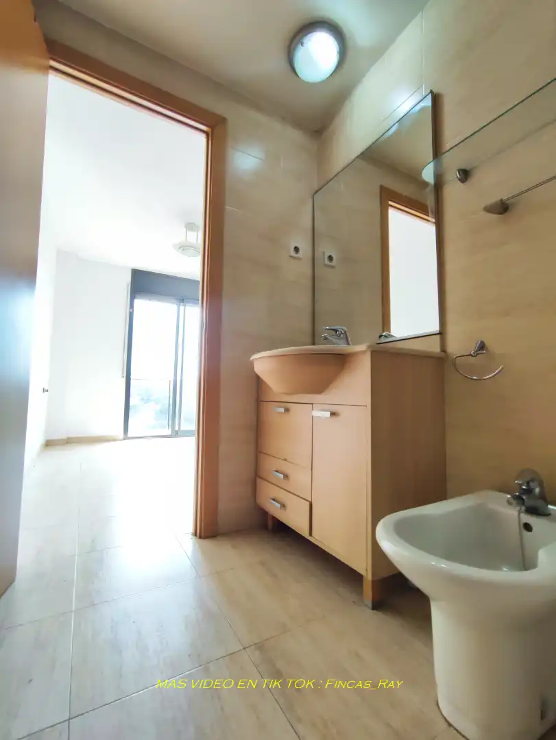 Badezimmer von Maisonette zum Verkauf in Ripollet mit Klimaanlage, Heizung und Terrasse