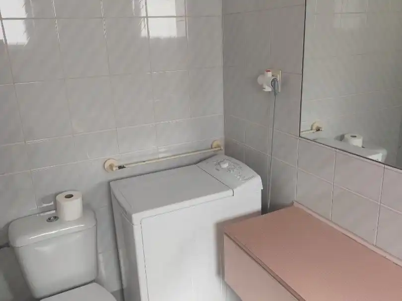 Bathroom of Flat for rent in Roquetas de Mar ciudad
