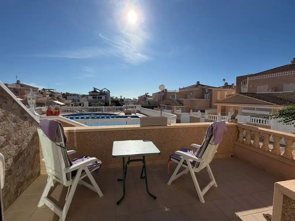 Apartment with pool for sale in Calle Francisco De Quevedo
